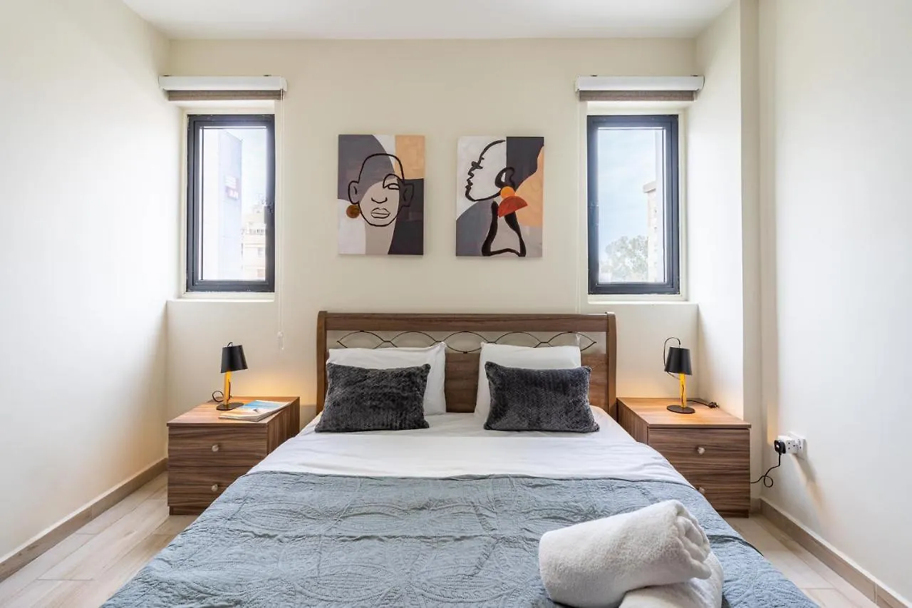 Celeste 3-Bedroom Apartment In Larnaca 0*,