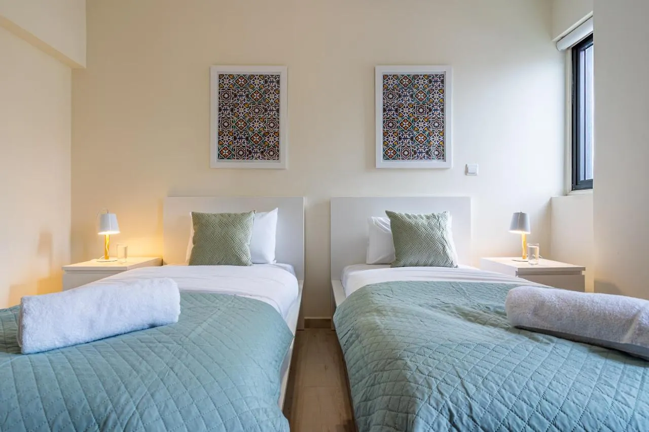 Celeste 3-Bedroom Apartment In Larnaca